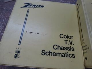 3 Vintage Packed Zenith Binders Black & White/Color TV Radio Service Manuals 2