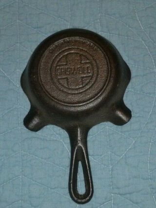 Vintage Griswold Cast Iron Quality Ware Ashtray
