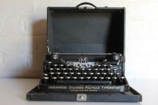 Antique Underwood Portable Typewriter And Case