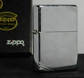 1998 High Gloss Chrome 1937 Vintage Series Zippo Lighter In The Box