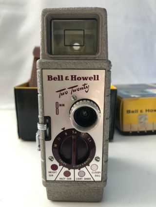 Bell And Howell 8 Mm Movie Camera With Case Film Use Video Camera 220 Vintage