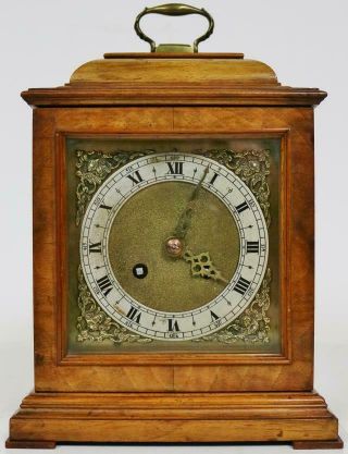 Stunning Antique French 8 Day Gong Striking Walnut Mantel / Bracket Clock