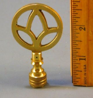 Vintage Classical Brass Open Leaf Lamp Finial 2 3/4  High