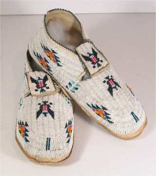 1920s Pair Native American Sioux Indian Bead Decorated Hide Moccasins W/ Eagles