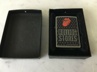Zippo The Rolling Stones Tongue And Logo Street Chrome 24544