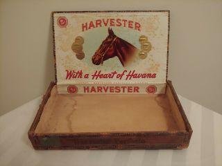 Harvester 5 Cent Antique Wooden Cigar Box " With A Heart Of Havana " Horse Race