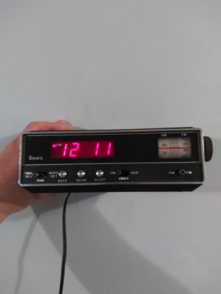 Vintage Sears Am/fm Electronic Alarm Clock Radio