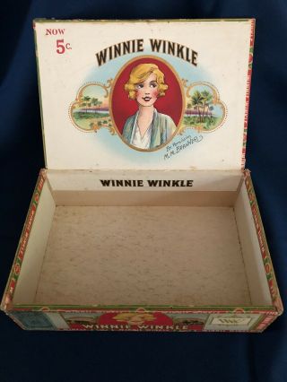 Rare Vintage “winnie Winkle” Wood Cigar Box W/tax Stamp Outstanding Graphics