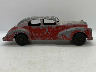 Old Antique Automobile Barn Find Vintage 1941 Red Hubley Cadillac Sedan Toy Car