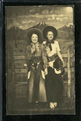 Vintage Photo Souvenir Arcade Women In Cowboy Cowgirl Costumes Holster Hats Guns