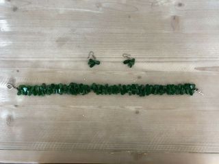 VINTAGE AUTHENTIC GREEN AGATE CHOKER NECKLACE 17 