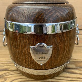 Vintage Ryecraft Wooden Ceramic Ice Bucket Tobacco Barrel Lion Head Handles 1953 2