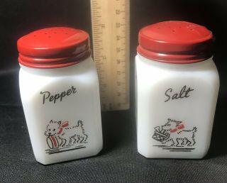Depression Vintage Milk Glass Salt and Pepper Shakers With Adorable Dog Print 2