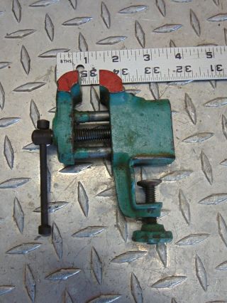 Vintage Fix N Save Small Bench Vise Cast Iron 1 - 1/2 " Jaws Mini Jewler Tool