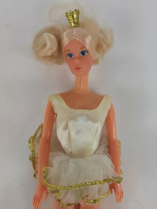 Vintage 1966 Mattel Barbie Doll Ballerina Dancer w/ Leotard & Crown 3