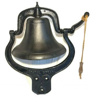Vintage Antique C.  S.  Co Hillsboro Cast Iron 2 Church School Farm Dinner Bell