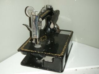 1920 ' s ANTIQUE Singer 24 - 80 Chain - Stitch Sewing machine 3