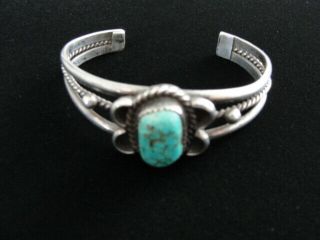 Vintage Southwestern Style Sterling Silver And Turquoise Bracelet Unmarked