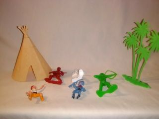 Vintage Toys Indian Native American Figures Cowboys Frontier Teepee Tree