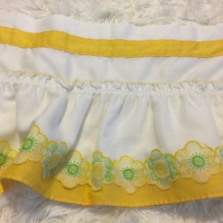 Vintage Hand Sewn Curtain Valence 70s Yellow Green Flower Ruffle 10”x57”