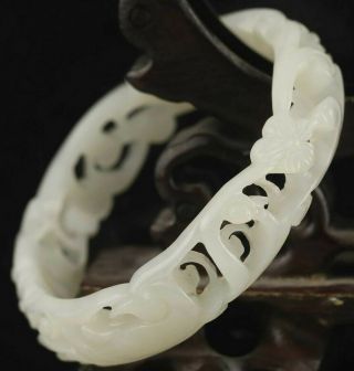 China Natural Hetian White Jade Hand Craved Flower Hollowed Out Bangle