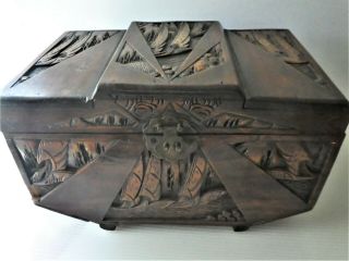 Early 20th Century Asian Camphor Wood Trunk with Carved Oriental Sailing Boats 2