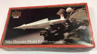 Vintage Revell The History Makers Nike Hercules Model Kit 8613 1/40th Scale
