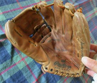 Vintage Rawlings Mickey Mantle Signature Model 300 Baseball Mitt Glove