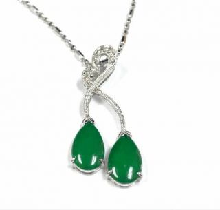 Vintage 18k White Gold And Imperial Jadeite Jade Pendant Necklace With