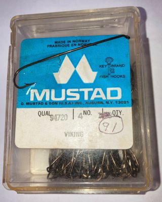 Vintage Mustad Streamer Fishing Hooks For Fly Tying Size 4 Qual 94720