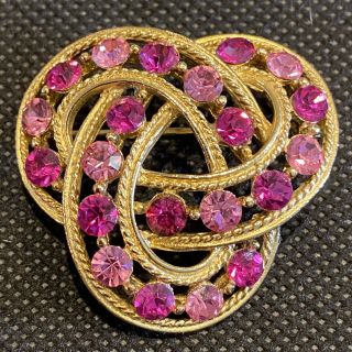 Vintage Lisner Brooch Pin.  Gold Tone With Dark And Light Pink Rhinestones