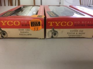 Vintage Tyco H O Scale Electric Train Cars 2