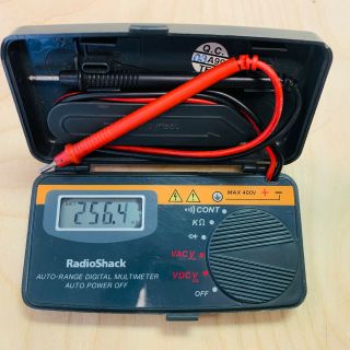 Radio Shack 22 - 179a - Auto Range Digital Multimeter W/batteries