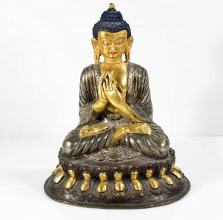 Antique Dynasty Chinese /tibetan Carved Gilt Bronze Teaching Buddha