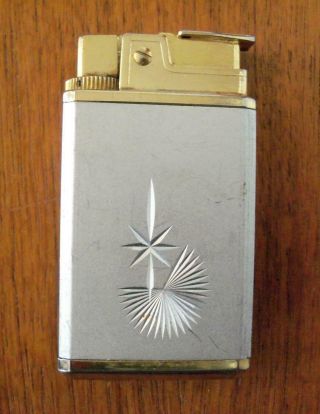 Vintage Royal Musical Lighter Butane Engraved Side