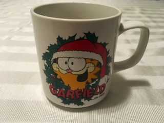 Vintage Garfield Christmas Coffee Mug Ceramic Cup Santa Hat 1978 Enesco