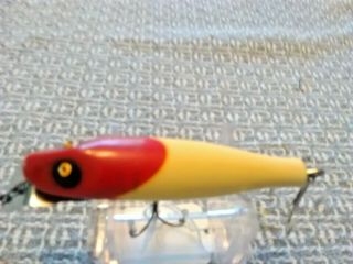 OLD LURE VINTAGE SOUTH BEND PIKE - ORENO IN CLASSIC RED /WHITE COLOR GREAT LURE. 3
