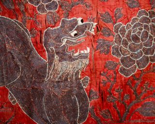 Antique Chinese Qing Dynasty Silk Embroidered textile Panel wall hanging 35X31 3