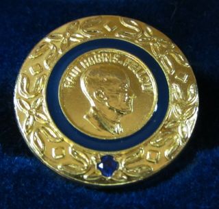 Vintage Rotary International Medal Paul Harris Fellow Lapel Pin Sapphire Case 3