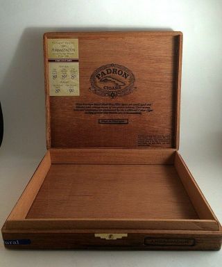 Vintage Padron Ambassador Cigar Box Wooden Handmade Nicaragua Metal Hinges