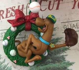 Vintage 1999 Cartoon Network Scooby - Doo On Baseball Christmas Wreath Ornament