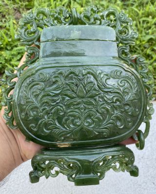 Fabulous Antique Chinese Spinach Green Jade Vase Fine Details
