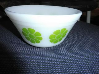 Vintage Federal Glass Green Funky Daisy Flower 6 " Mixing Bowl