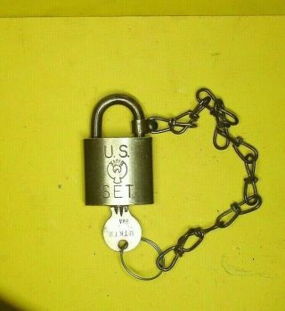 Vintage Military Us Set Eagle Lock / Brass Padlock W/ 1 Key And Chain All Brass