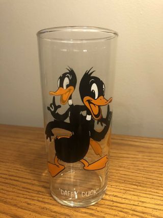 Vintage 1973 Daffy Duck Collector Glass Looney Tunes Warner Bros.  Pepsi