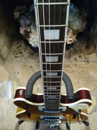 1960 ' s Aria Diamond / Ventura hollow body electric guitar vintage sunburst VGC 3