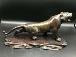 Antique Meiji Period Signed Japanese Bronze Of A Tiger