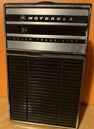 Vintage Portable Pocket 7 Transistor Motorola Cp1ce Am Radio Fine