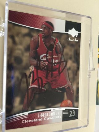 Lebron James Autographed Cleveland Cavaliers Upper Deck Card 13