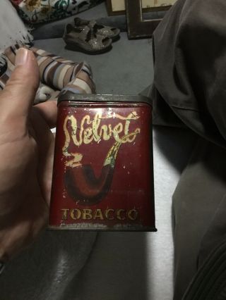 Vintage Advertising Pocket Tobacco Tin Can Velvet Tobacco W Hinged Lid